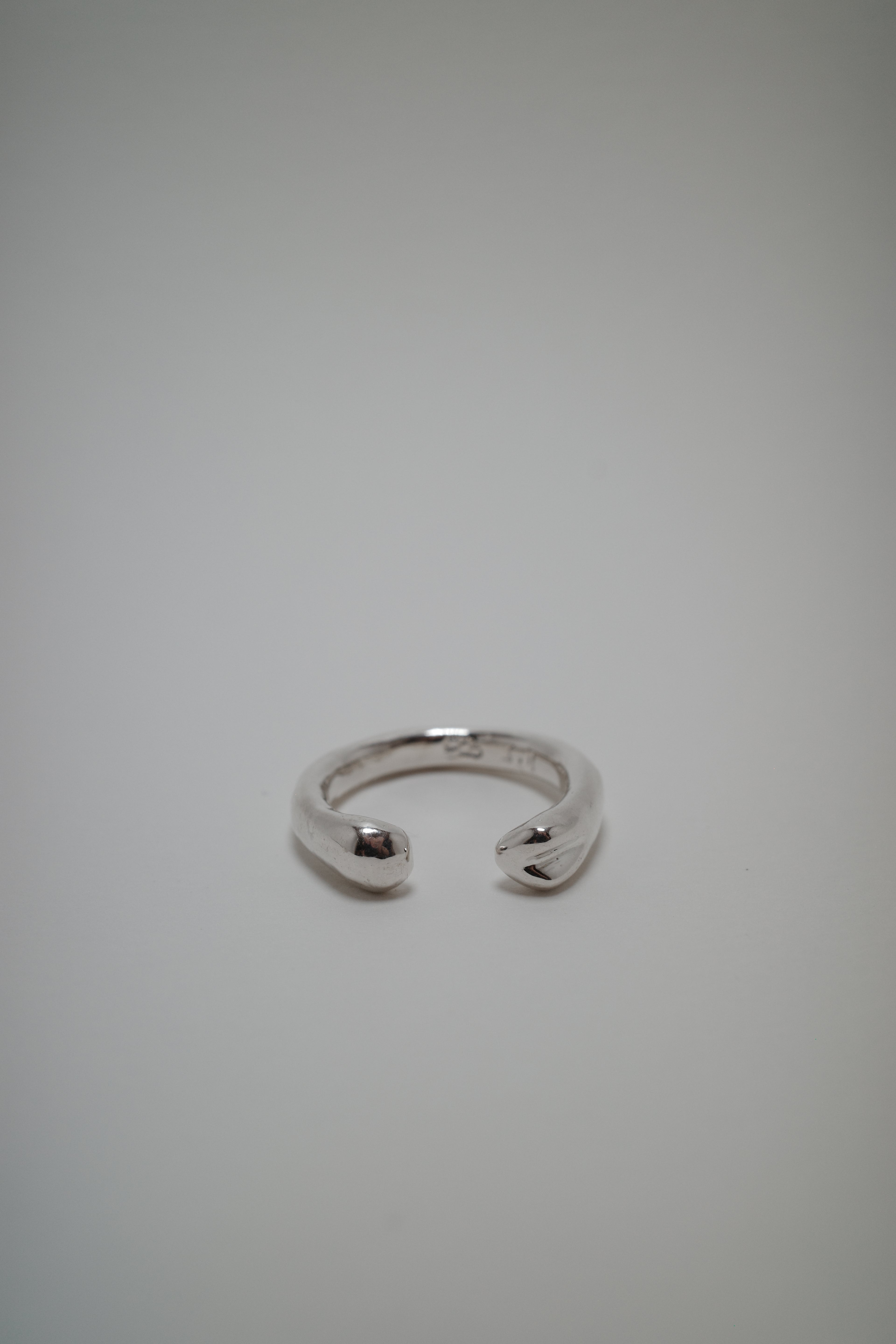 HH Ring