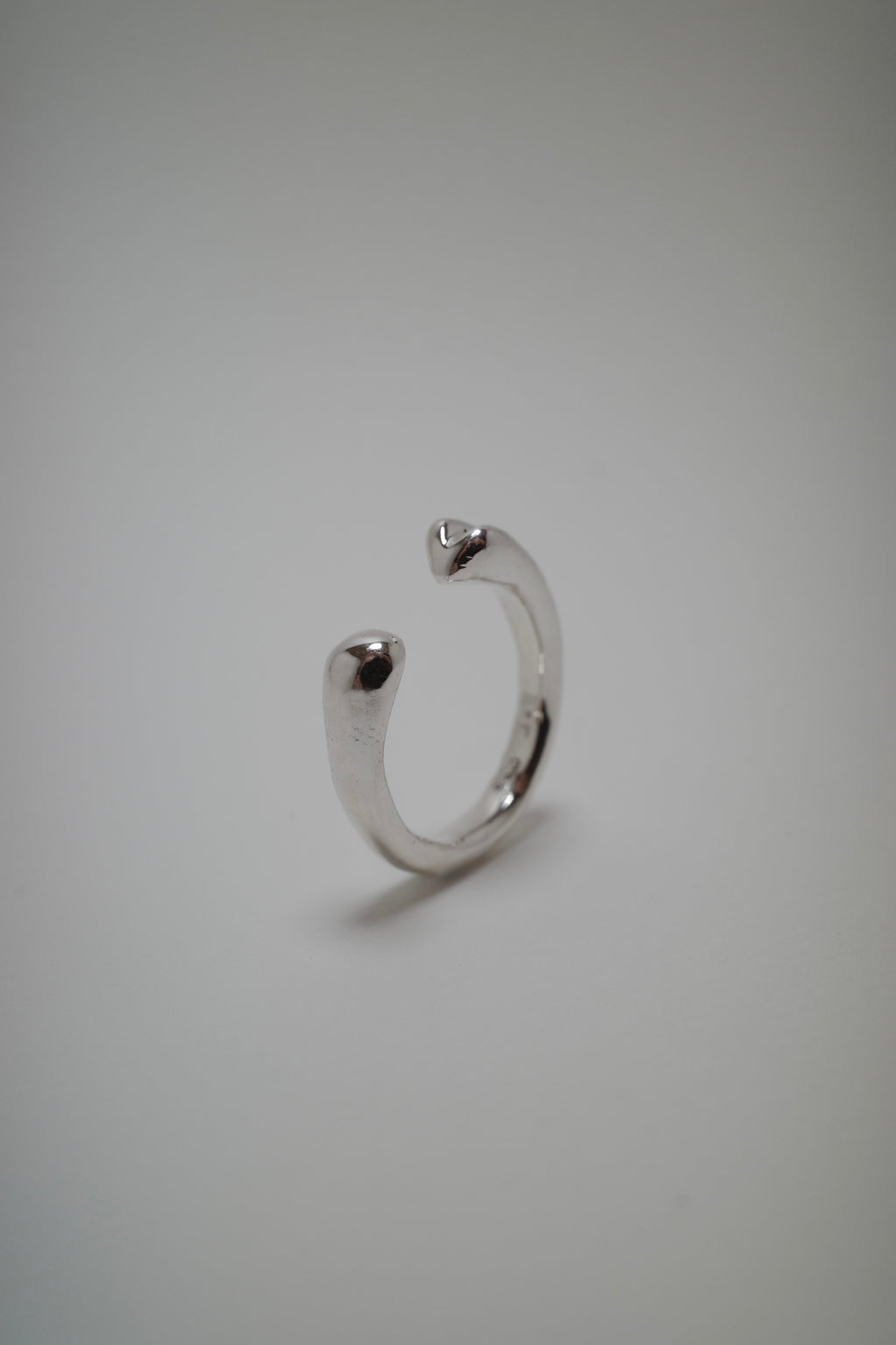 HH Ring