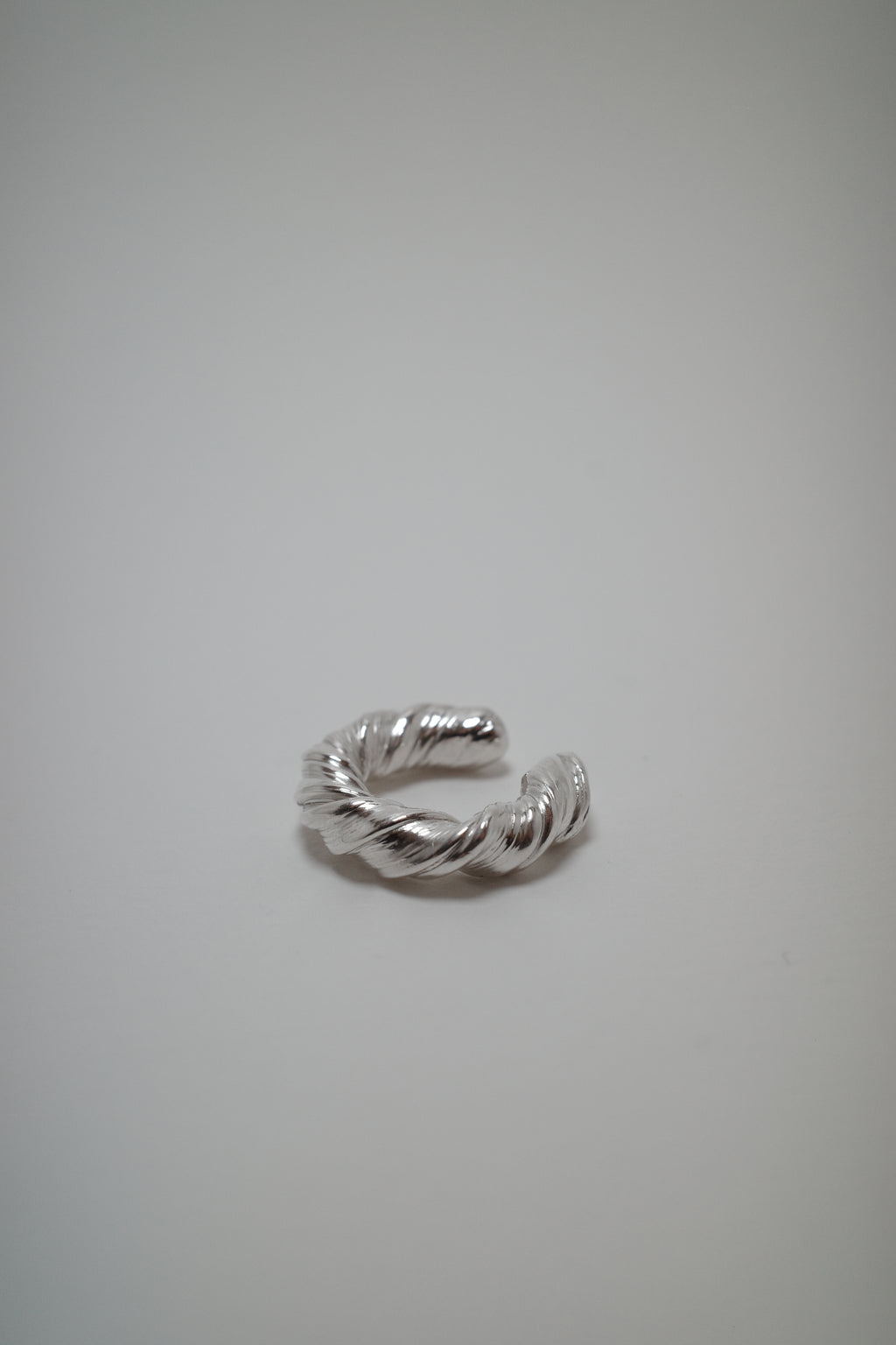 003 Ear cuffs